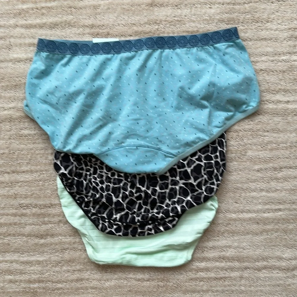3 pairs of Jockey Panties Hip Brief, Hi-Cut, Boy Leg High-Waisted Briefs Size 6